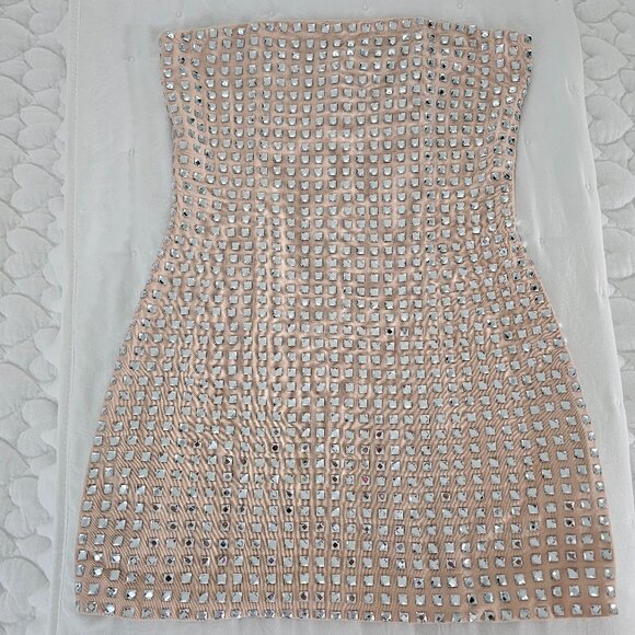 Zara Dresses & Skirts - ZARA SPARKLY STRAPLESS DRESS